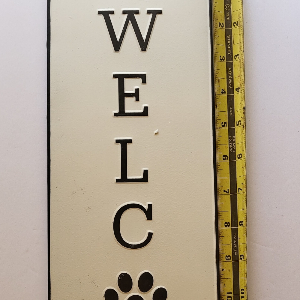 Welcome Metal Sign, With Paw Print. Nail Hole on Each End. New.